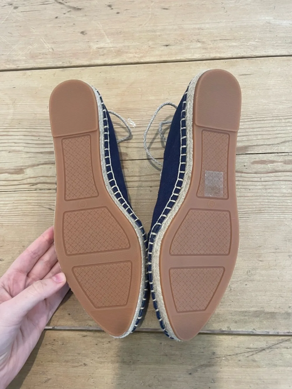 Tory Burch Lace-Up Navy Espadrille Flats 7.5 NWOB